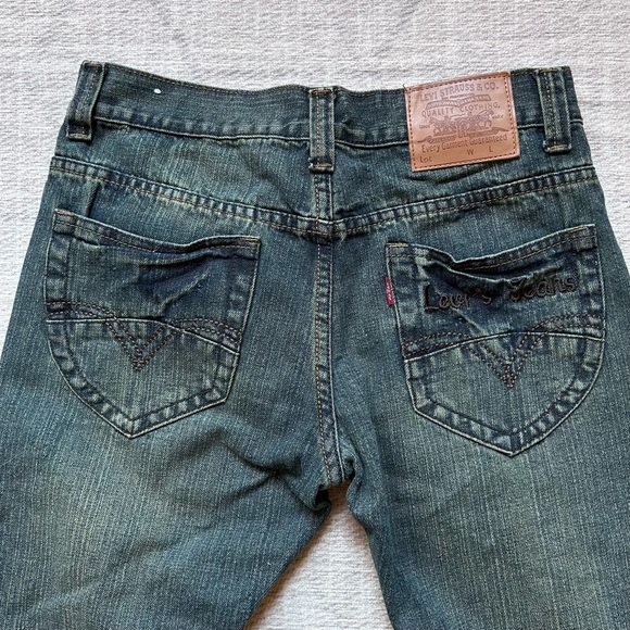 Skinny Levi’s Jeans - Picture 3 of 4